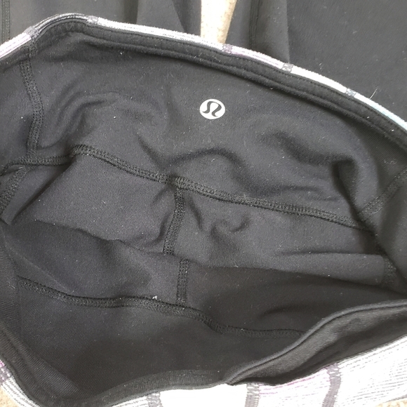 Lululemon Groove reversible crop wide leg legging - Picture 6 of 7
